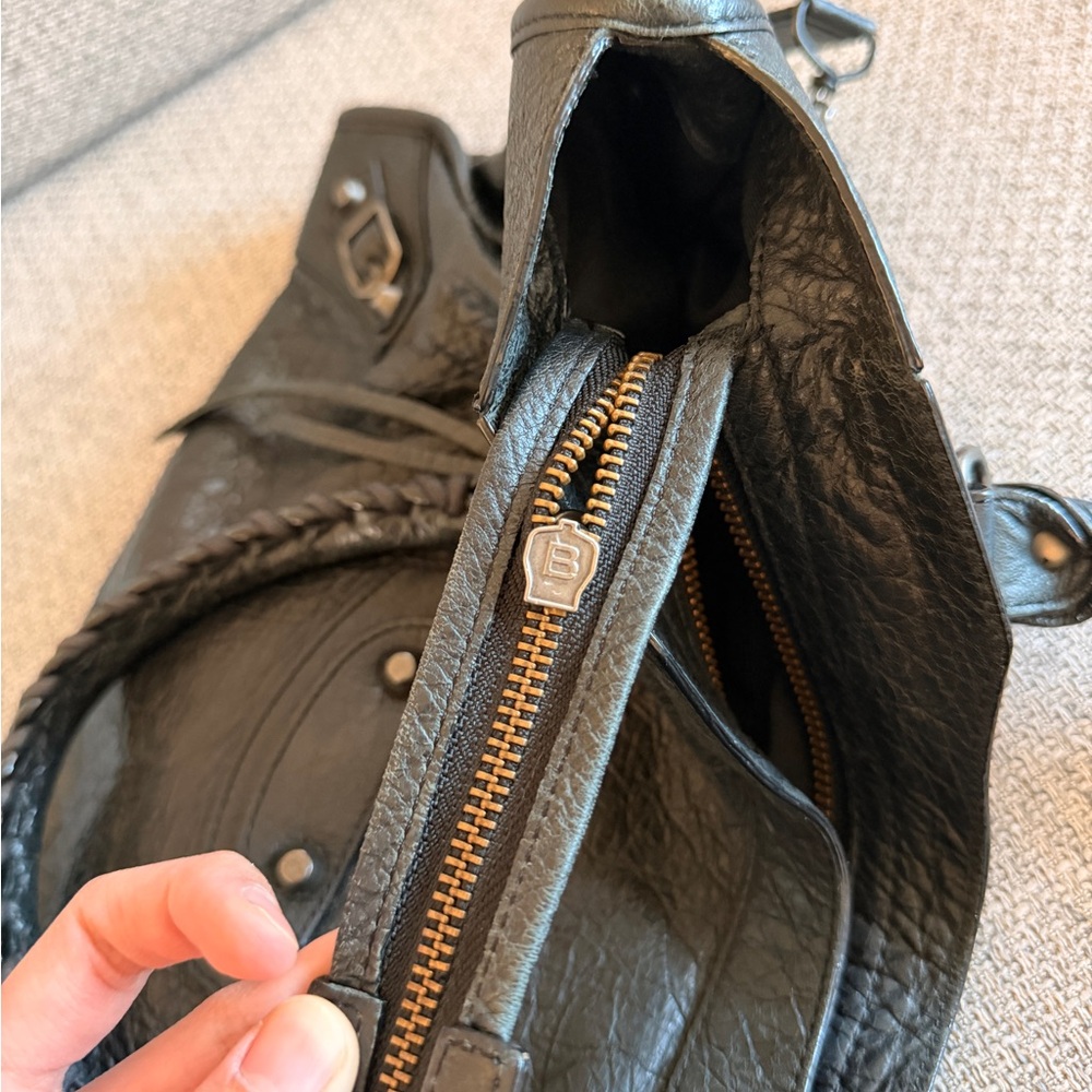 Balenciaga Classic City Bag - Picture 6 of 13